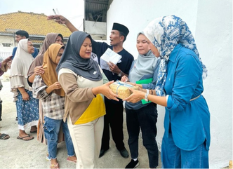 Program Bakti Sosial & Penyaluran Paket Berkah - Foto 1