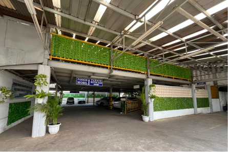 Public Area
