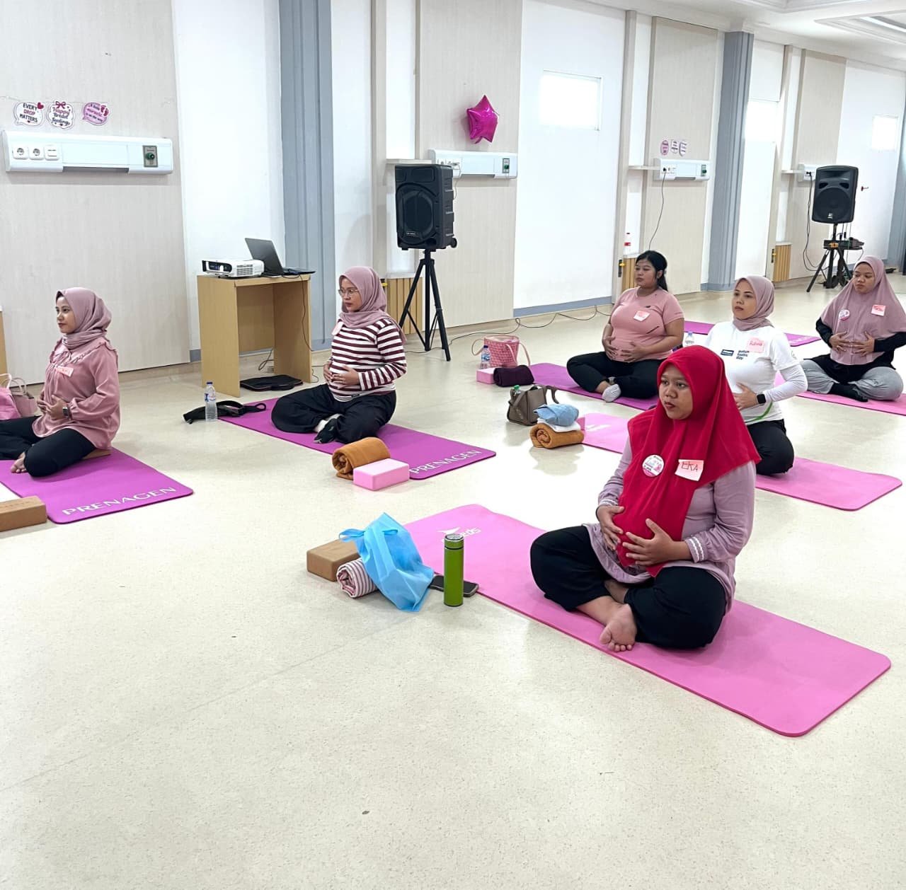Yoga Hamil & Edukasi Persalinan RS Ridhoka Salma